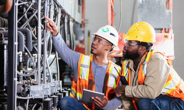 Best Licensed Electrician  in Valle Vista, AZ